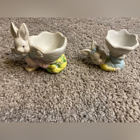 unbrended Other - Vintage Ceramic EASTER EGG HOLDER (set of 2 ) 🐰🐣